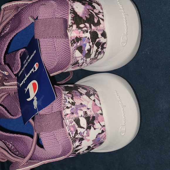 New Champion "YOGA" style sneakers sizes 9.5 and 11 - Picture 8 of 10